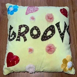 Davenport Home Furnishings Groovy Beaded Pillow